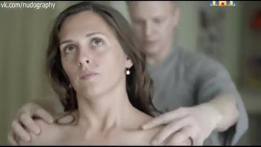 [ENF] Easing tensions at massage parlor