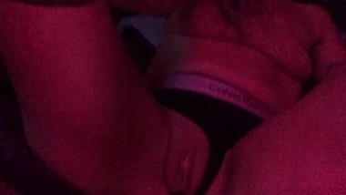 morning moan alternate title: Lobster MILF