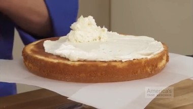 â€œFrostingâ€ her CAKES