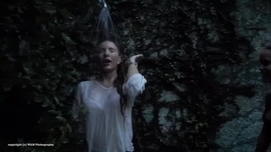 red head pool 2 girl