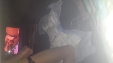 suche nachilfelehrerin hatte 1 mal sex, trage windeln tangas gern