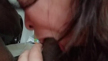Morning Blowjob from my Asian Milf
